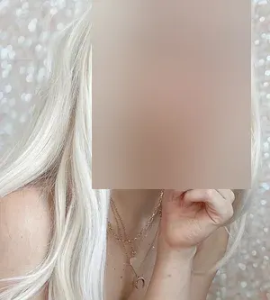 Pamela Violet - zdjęcie 1