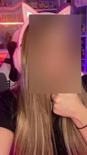 Mariola Violet - zdjęcie 1