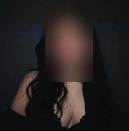 Kamila Satin - zdjęcie 1