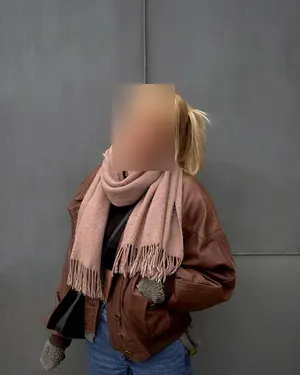 Anika Opal - zdjęcie 1