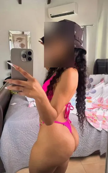 Tekla Amber - zdjęcie 1
