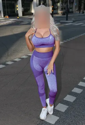 Nina Rose - zdjęcie 1
